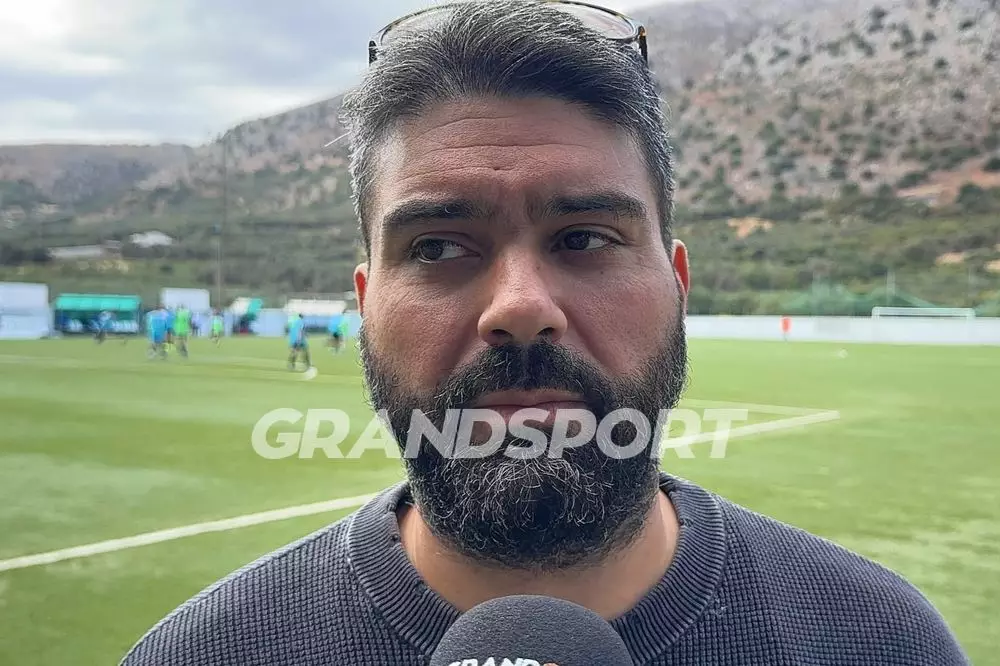 Β. Πετούσης: «Ο προπονητής έχει κυρίως λόγο παιδαγωγού – Η φανέλα της Μικτής Ηρακλείου κάθε χρόνο πρωταγωνιστεί»