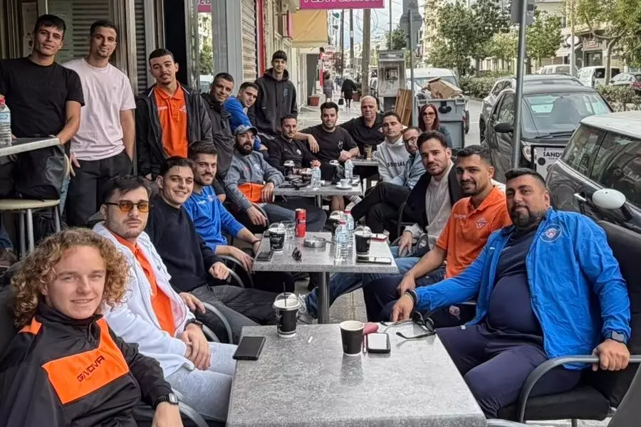 Αλμυρός «ΙΚΤΕΟ ΒΙΣΤΑΚΗ»: Πρωινός καφές στο Recital πριν το παιχνίδι με τον Εργοτέλη