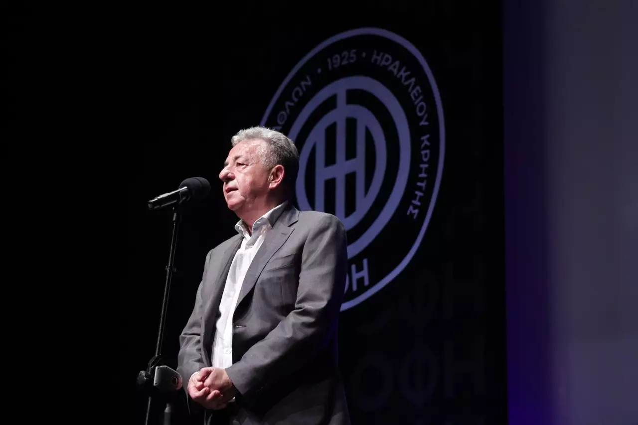 Σ. Αρναουτάκης: «Πάντα στο πλευρό του ΟΦΗ η Περιφέρεια Κρήτης, προχωράμε τα έργα σε υπδομές»