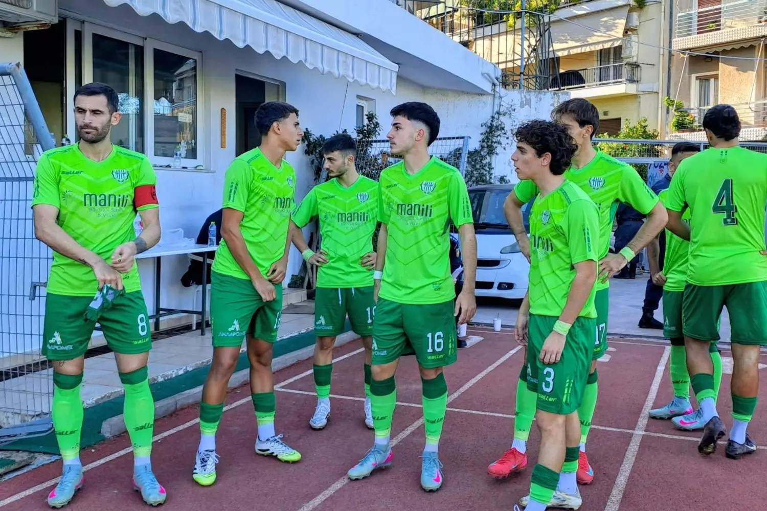 Επιβλητικό πέρασμα του Γιούχτα από του Ζωγράφου