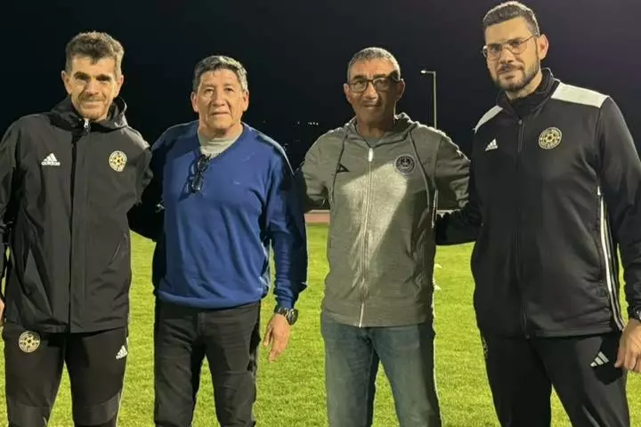 Επισκέφτηκαν την ακαδημία Geralds-Papadakis οι Ίσις και Βέρα