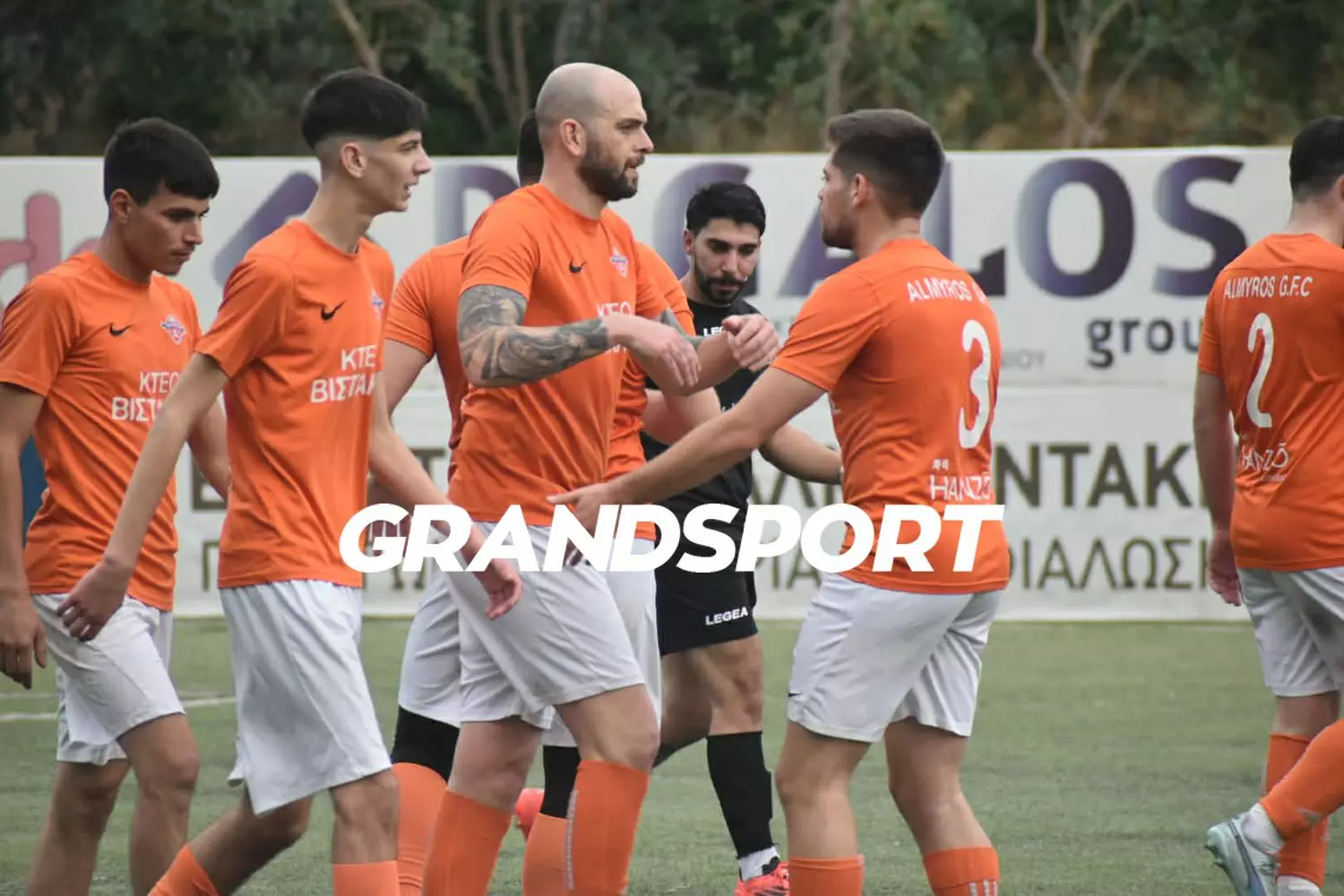 &Epsilon;&pi;&iota;&sigma;&tau;&rho;&omicron;&phi;ή &sigma;&tau;&iota;&sigmaf; &nu;ί&kappa;&epsilon;&sigmaf; &gamma;&iota;&alpha; &tau;&omicron;&nu; &Alpha;&lambda;&mu;&upsilon;&rho;ό, 3-0 &tau;&alpha; &Delta;&epsilon;&iota;&lambda;&iota;&nu;ά