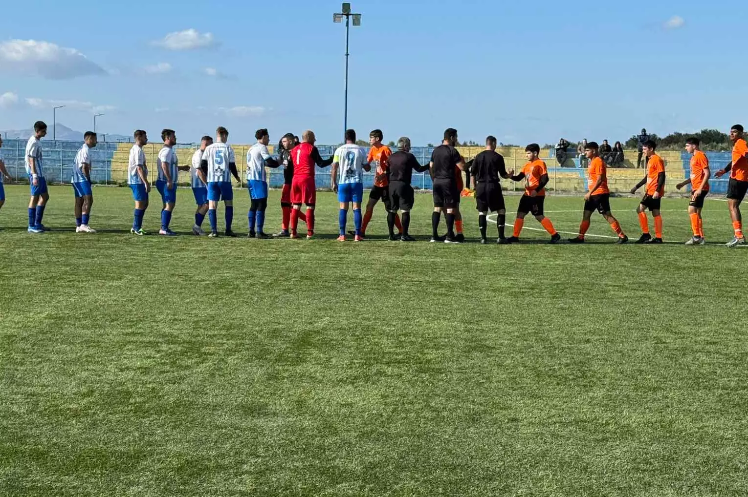 Τρίποντο για Ασήμι επί του Αλμυρού Β’