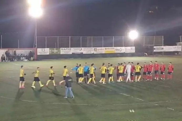 Έ&pi;&alpha;&iota;&xi;&epsilon; &tau;ό&sigma;&omicron;-ό&sigma;&omicron; &omicron; &Epsilon;&rho;&gamma;&omicron;&tau;έ&lambda;&eta;&sigmaf; &kappa;&alpha;&iota; &pi;&rho;&omicron;&kappa;&rho;ί&theta;&eta;&kappa;&epsilon; &sigma;&tau;&omicron;&upsilon;&sigmaf; &laquo;16&raquo;