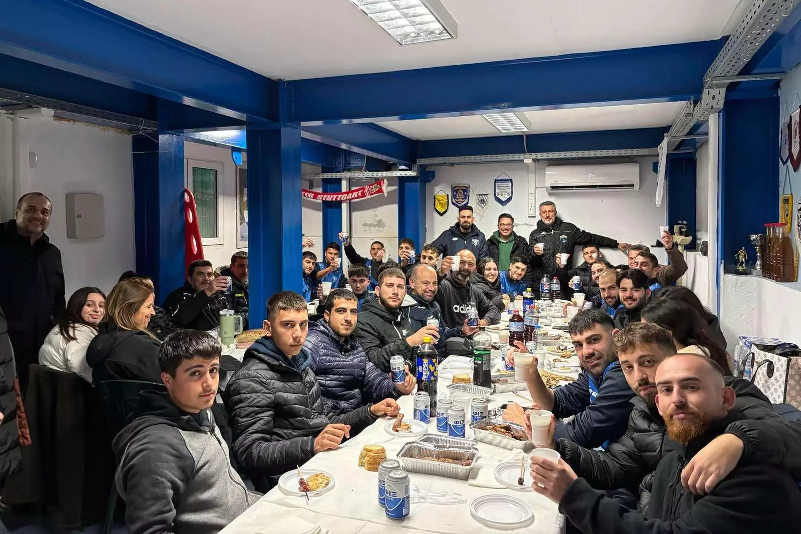 &Tau;&rho;&alpha;&pi;έ&zeta;&iota; &mu;&epsilon;&tau;ά &tau;&eta; &nu;ί&kappa;&eta; &sigma;&tau;&eta; &Delta;&alpha;&mu;ά&sigma;&tau;&alpha;