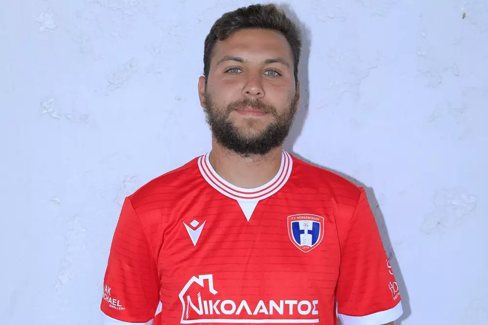 &Delta;. &Mu;&eta;&lambda;ά&kappa;&eta;&sigmaf;: &laquo;&Alpha;&nu;&alpha;&gamma;&nu;&omega;&rho;ί&zeta;&omega; &tau;&omicron; &lambda;ά&theta;&omicron;&sigmaf; &mu;&omicron;&upsilon; &kappa;&alpha;&iota; &zeta;&eta;&tau;ώ &sigma;&upsilon;&gamma;&gamma;&nu;ώ&mu;&eta;, ή&tau;&alpha;&nu; &sigma;&tau;&iota;&gamma;&mu;ή έ&nu;&tau;&alpha;&sigma;&eta;&sigmaf; &kappa;&alpha;&iota; &alpha;&upsilon;&tau;&omicron;ά&mu;&upsilon;&nu;&alpha;&sigmaf;&raquo;