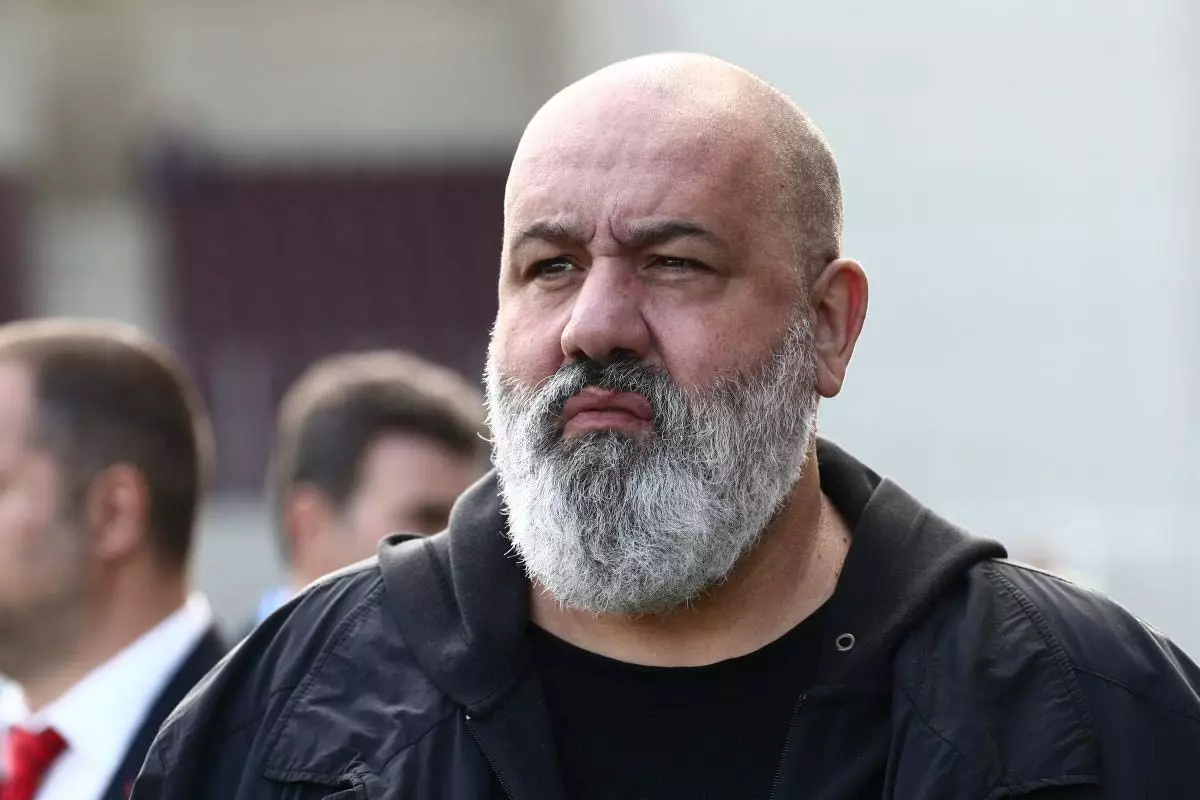 &Kappa;&alpha;&rho;&alpha;&pi;&alpha;&pi;ά&sigmaf; &kappa;&alpha;&tau;ά &Lambda;&alpha;&nu;&omicron;&upsilon;ά: &laquo;&Alpha;&pi;&omicron;&sigma;ύ&rho;&omicron;&upsilon;&mu;&epsilon; &tau;&eta;&nu; &sigma;&tau;ή&rho;&iota;&xi;ή &mu;&alpha;&sigmaf; &kappa;&alpha;&iota; &pi;&rho;&omicron;&phi;&alpha;&nu;ώ&sigmaf; &theta;έ&lambda;&omicron;&upsilon;&mu;&epsilon; &tau;&eta;&nu; &alpha;&nu;&tau;&iota;&kappa;&alpha;&tau;ά&sigma;&tau;&alpha;&sigma;ή &tau;&omicron;&upsilon;&raquo;