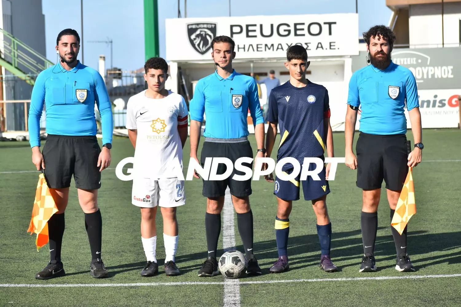 &Mu;&iota;&kappa;&tau;έ&sigmaf; &Kappa;16: &Eta;&rho;ά&kappa;&lambda;&epsilon;&iota;&omicron;-&Chi;&alpha;&nu;&iota;ά: LIVE