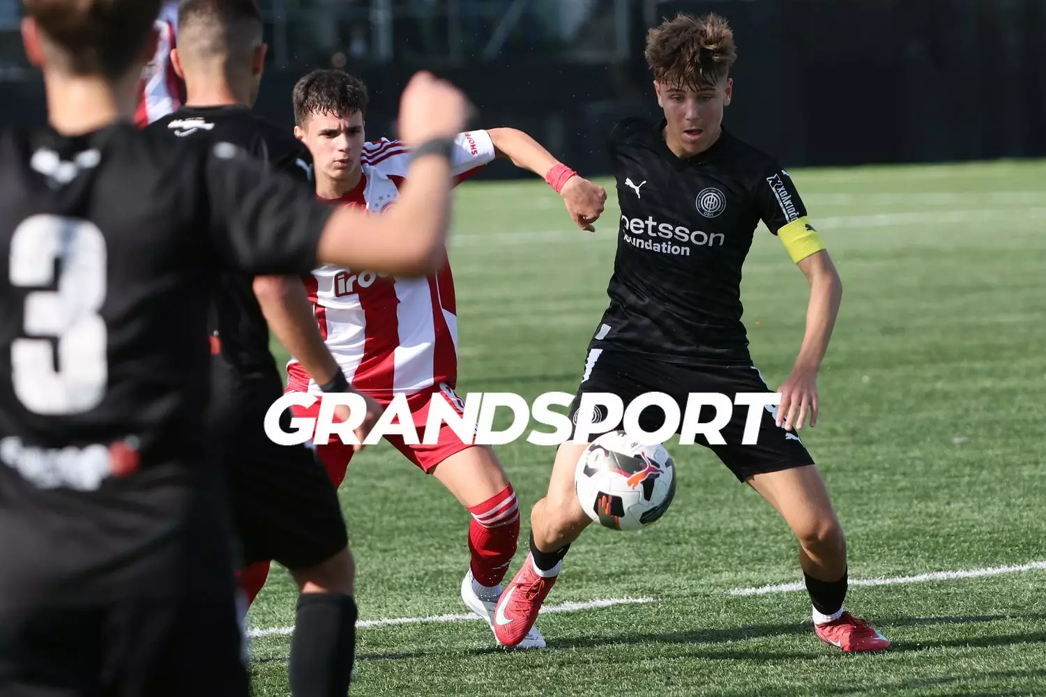 Εικόνες απο το Κ15 ΟΦΗ-Ολυμπιακός