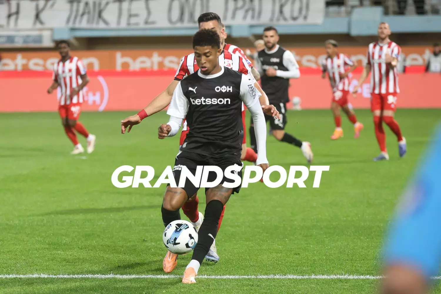 &Mu;&epsilon; &kappa;ά&theta;&epsilon; &epsilon;&pi;&iota;&sigma;&eta;&mu;ό&tau;&eta;&tau;&alpha; &tau;&omicron; &Omicron;&lambda;&upsilon;&mu;&pi;&iota;&alpha;&kappa;ό&sigmaf; &ndash; &Omicron;&Phi;&Eta; &sigma;&tau;&omicron; MEGA &sigma;&tau;&iota;&sigmaf; 3 &Iota;&alpha;&nu;&omicron;&upsilon;&alpha;&rho;ί&omicron;&upsilon; (vid)