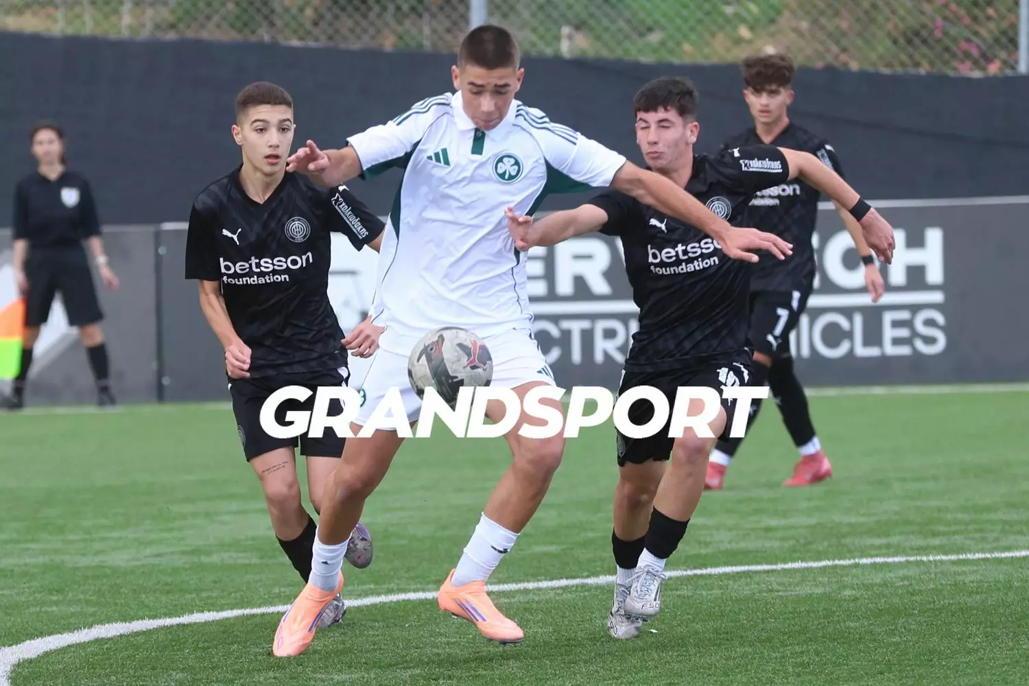 Εικόνες απο το ΟΦΗ-Παναθηναϊκός Κ17