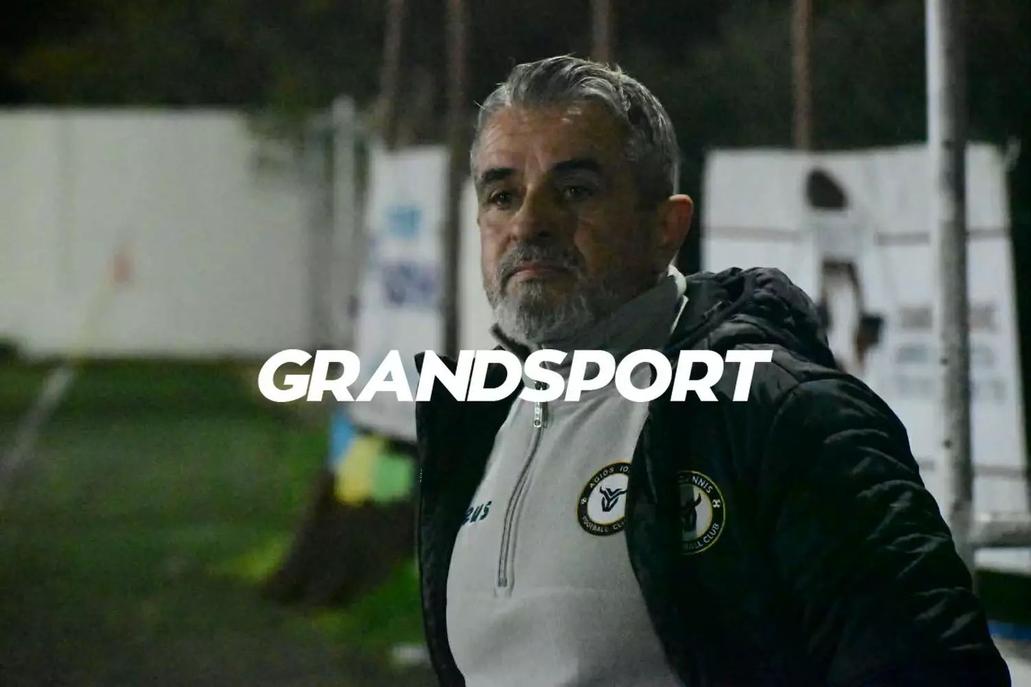 &Mu;. &Kappa;&alpha;&lambda;&omicron;&gamma;&iota;&alpha;&nu;&nu;ά&kappa;&eta;&sigmaf;: &laquo;&Alpha;&lambda;&lambda;ά&xi;&alpha;&mu;&epsilon; &pi;&rho;ά&gamma;&mu;&alpha;&tau;&alpha; &sigma;&tau;&omicron; &delta;&epsilon;ύ&tau;&epsilon;&rho;&omicron; &eta;&mu;ί&chi;&rho;&omicron;&nu;&omicron;, &alpha;&xi;&iota;ό&lambda;&omicron;&gamma;&eta; &pi;&rho;&omicron;&sigma;&pi;ά&theta;&epsilon;&iota;&alpha; &tau;&omicron;&upsilon; &Kappa;ό&rho;&alpha;&kappa;&alpha;&raquo;