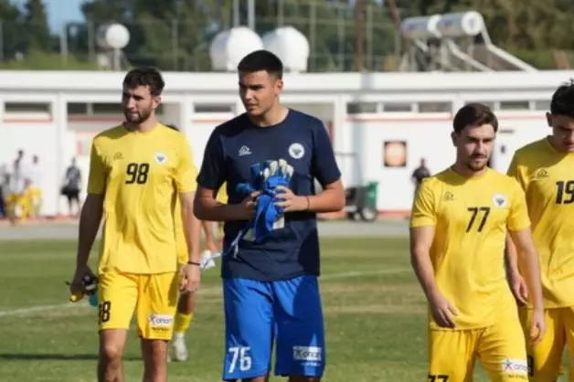 &Pi;&alpha;&rho;&epsilon;&lambda;&theta;ό&nu; &alpha;&pi;ό &tau;&eta;&nu; &Pi;&Alpha;&Epsilon;&Epsilon;&Kappa; &Kappa;&epsilon;&rho;ύ&nu;&epsilon;&iota;&alpha;&sigmaf; &omicron; &Gamma;&iota;ώ&rho;&gamma;&omicron;&sigmaf; &Mu;&alpha;&nu;&omicron;&upsilon;&sigma;ά&kappa;&eta;&sigmaf; &ndash; &Tau;&omicron; &mu;ή&nu;&upsilon;&mu;&alpha; &tau;&omicron;&upsilon;