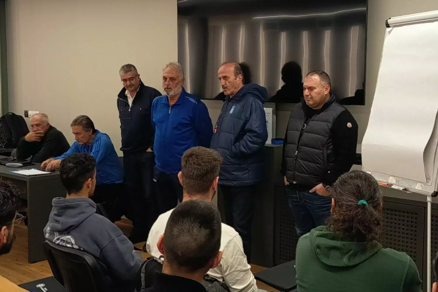 Ξεκίνησε η σχολή προπονητών UEFA C στο Ηράκλειο (pics)