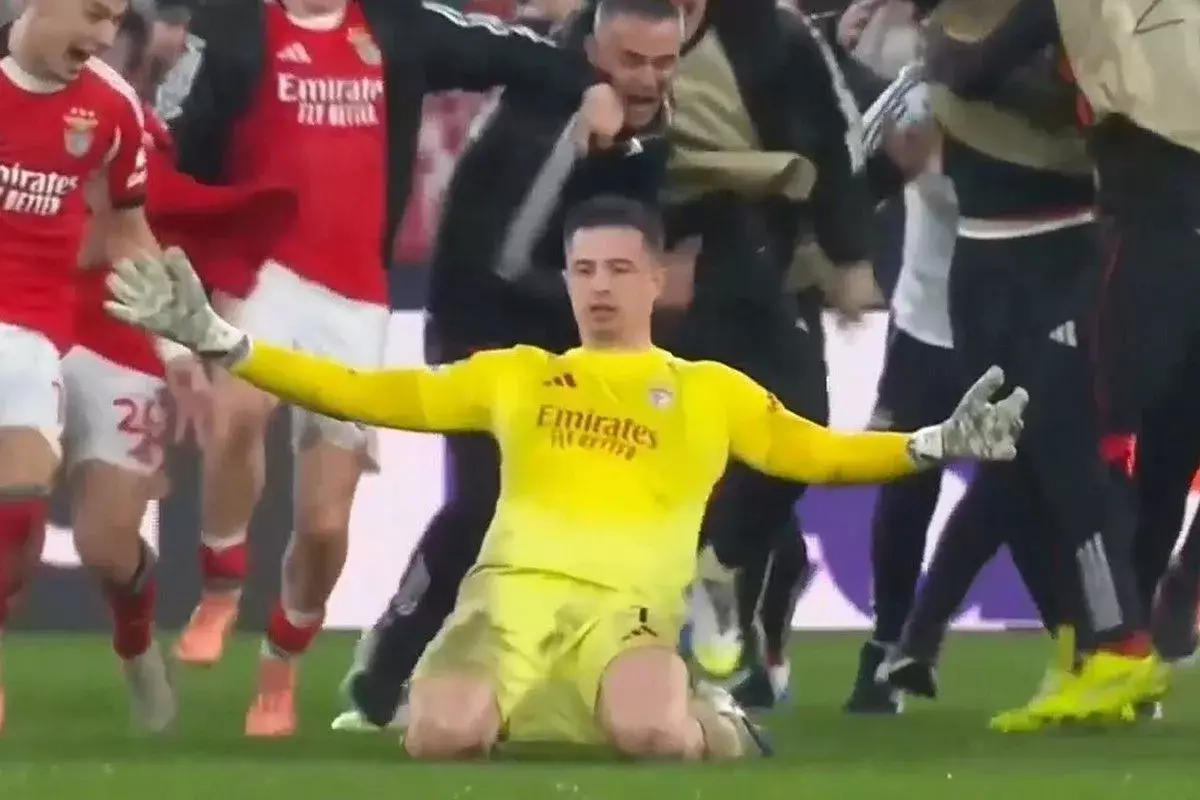 &Tau;&omicron; έ&pi;&omicron;&sigmaf; &tau;&eta;&sigmaf; &chi;&rho;&omicron;&nu;&iota;ά&sigmaf;: &Mu;&epsilon; &gamma;&kappa;&omicron;&lambda; &tau;&epsilon;&rho;&mu;&alpha;&tau;&omicron;&phi;ύ&lambda;&alpha;&kappa;&alpha; &pi;&rho;ό&kappa;&rho;&iota;&sigma;&eta; &sigma;&tau;&omicron; 98&prime; &eta; &Mu;&pi;&epsilon;&nu;&phi;ί&kappa;&alpha; (vid)