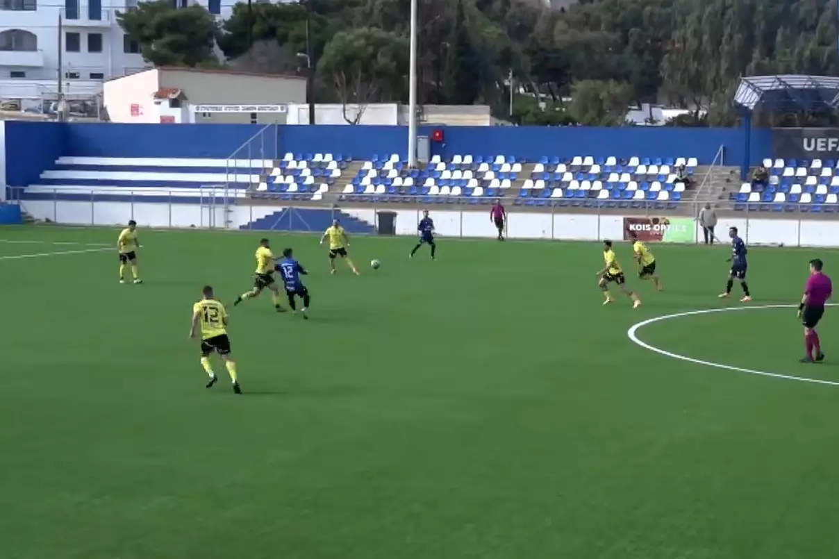 &Alpha;&Epsilon; &Mu;&upsilon;&kappa;ό&nu;&omicron;&upsilon;-&Gamma;&rho;&alpha;&nu;ί&tau;&eta;&sigmaf;: LIVE