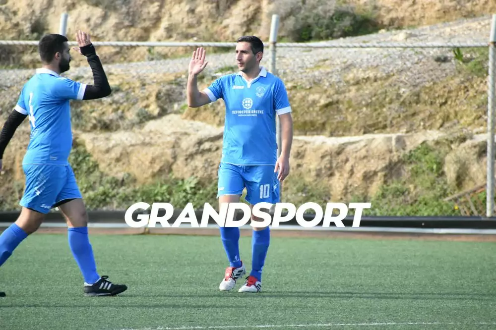 &Omicron; &Mu;&eta;&lambda;ά&kappa;&eta;&sigmaf; &pi;ή&rho;&epsilon; &tau;&omicron;&nu; &Delta;&omega;&rho;&iota;έ&alpha; &alpha;&pi;ό &tau;&omicron;&nu; &chi;έ&rho;&iota; &kappa;&alpha;&iota; &tau;&omicron;&nu; έ&sigma;&tau;&epsilon;&iota;&lambda;&epsilon; &kappa;&omicron;&rho;&upsilon;&phi;ή!