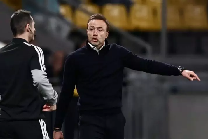 &Kappa;ό&nu;&tau;&eta;&sigmaf; &mu;&epsilon;&tau;ά &tau;&omicron; &laquo;&delta;&iota;&pi;&lambda;ό&raquo; &sigma;&tau;&eta;&nu; OPAP Arena: &laquo;&Pi;&omicron;&lambda;ύ &pi;&epsilon;&rho;ή&phi;&alpha;&nu;&omicron;&sigmaf; &ndash; &eta; &delta;&omicron;&upsilon;&lambda;&epsilon;&iota;ά &sigma;&upsilon;&nu;&epsilon;&chi;ί&zeta;&epsilon;&tau;&alpha;&iota;&raquo;