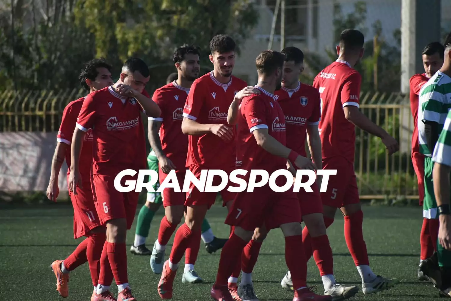 &Pi;&epsilon;&nu;&tau;ά&rho;&alpha; &alpha;&pi;ό &eta;&mu;ί&chi;&rho;&omicron;&nu;&omicron; &kappa;&alpha;&iota; &epsilon;&pi;&iota;&sigma;&tau;&rho;&omicron;&phi;ή &sigma;&tau;&iota;&sigmaf; &nu;ί&kappa;&epsilon;&sigmaf; &gamma;&iota;&alpha; &Chi;&epsilon;&rho;&sigma;ό&nu;&eta;&sigma;&omicron;