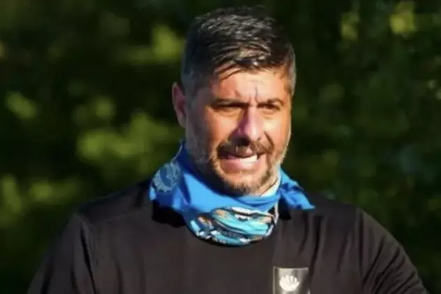 Survivor: &Tau;&omicron; ά&gamma;&nu;&omega;&sigma;&tau;&omicron; &pi;&epsilon;&rho;&iota;&sigma;&tau;&alpha;&tau;&iota;&kappa;ό &mu;&epsilon; &tau;&omicron;&nu; &Mu;&iota;&chi;ά&lambda;&eta; &Sigma;&eta;&phi;ά&kappa;&eta; &ndash; &Sigma;ώ&theta;&eta;&kappa;&epsilon; &alpha;&pi;ό &beta;έ&beta;&alpha;&iota;&omicron; &pi;&nu;&iota;&gamma;&mu;ό