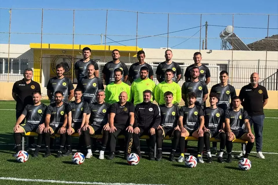 &Omicron;&iota; &epsilon;&upsilon;&chi;έ&sigmaf; &tau;&omicron;&upsilon; &Kappa;ό&rho;&alpha;&kappa;&alpha; &gamma;&iota;&alpha; &tau;&omicron; &nu;έ&omicron; έ&tau;&omicron;&sigmaf;