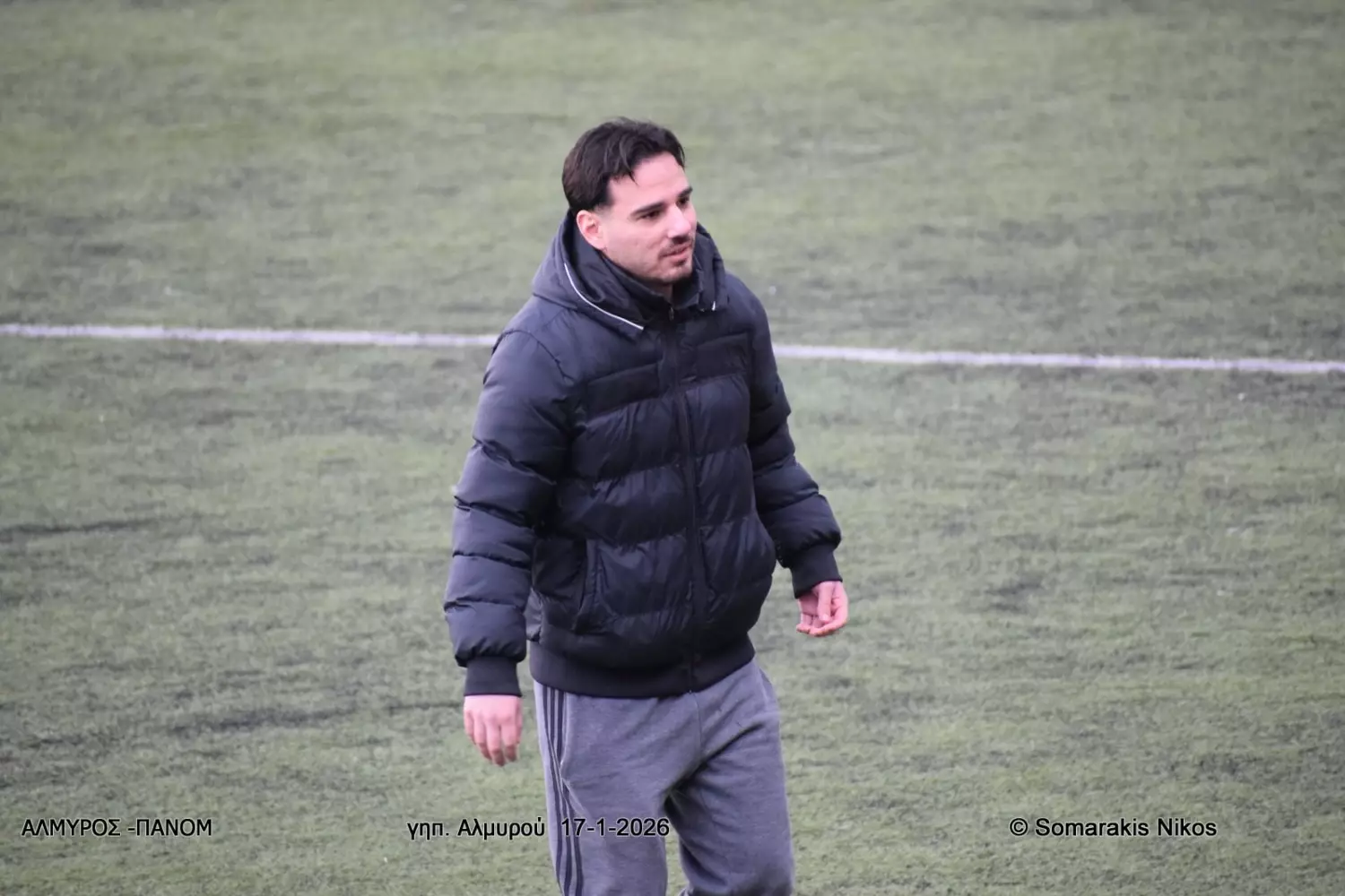 &Pi;ά&nu;&tau;&alpha; &delta;ί&pi;&lambda;&alpha; &sigma;&tau;&omicron;&nu; &Alpha;&lambda;&mu;&upsilon;&rho;ό &omicron; &Mu;ά&nu;&omicron;&sigmaf; &Kappa;&omicron;&upsilon;&tau;&sigma;&omicron;&gamma;&iota;&alpha;&nu;&nu;ά&kappa;&eta;&sigmaf;