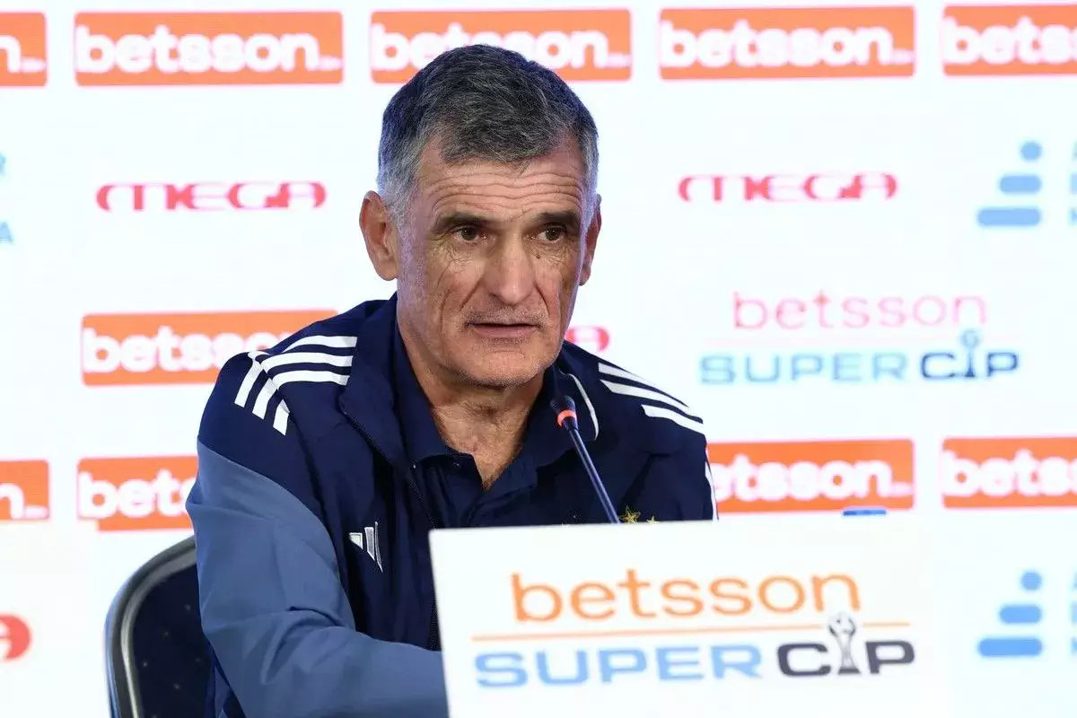 &Mu;&epsilon;&nu;&tau;&iota;&lambda;ί&mu;&pi;&alpha;&rho;: &laquo;&Omicron; &tau;&epsilon;&lambda;&iota;&kappa;ό&sigmaf; &epsilon;ί&nu;&alpha;&iota; &alpha;ύ&rho;&iota;&omicron;, ό&lambda;&alpha; &tau;&alpha; ά&lambda;&lambda;&alpha; &mu;&pi;&omicron;&rho;&omicron;ύ&nu; &nu;&alpha; &pi;&epsilon;&rho;&iota;&mu;έ&nu;&omicron;&upsilon;&nu;&raquo;