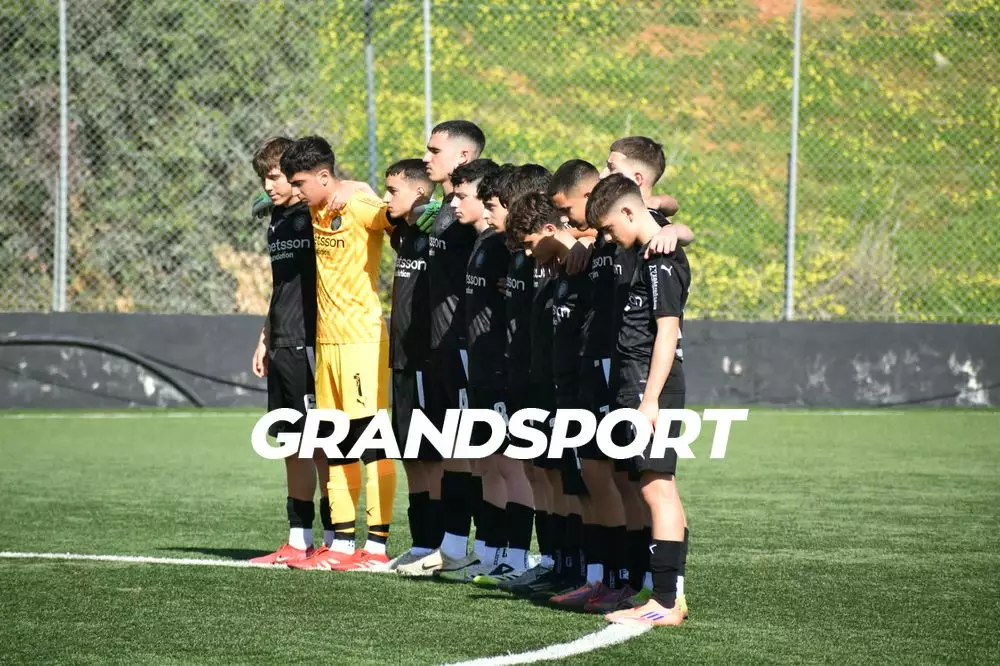 &Tau;ί&mu;&eta;&sigma;&alpha;&nu; &tau;&eta; &mu;&nu;ή&mu;&eta; &tau;&omega;&nu; &phi;ί&lambda;&omega;&nu; &tau;&omicron;&upsilon; &Pi;&Alpha;&Omicron;&Kappa; &sigma;&tau;&omicron; &Beta;&Alpha;&Kappa;