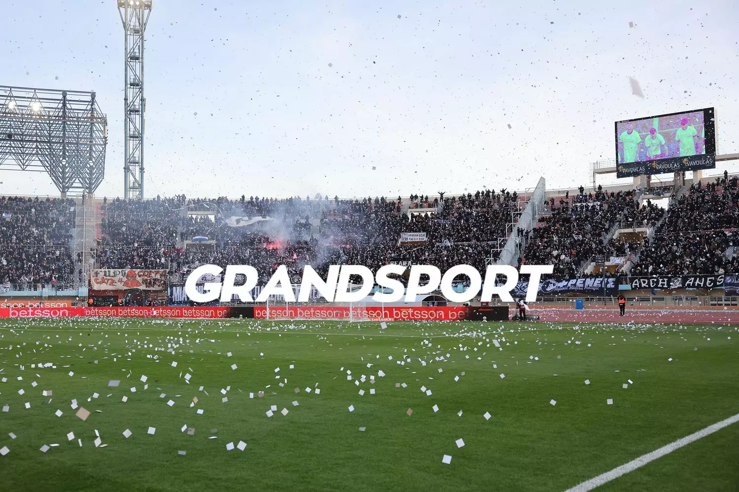 &Omicron;&lambda;&upsilon;&mu;&pi;&iota;&alpha;&kappa;ό&sigmaf;-&Omicron;&Phi;&Eta;: &Eta; &epsilon;ί&sigma;&omicron;&delta;&omicron;&sigmaf; &tau;&omega;&nu; &omicron;&mu;ά&delta;&omega;&nu; &sigma;&tau;&omicron; &gamma;ή&pi;&epsilon;&delta;&omicron; (vid)