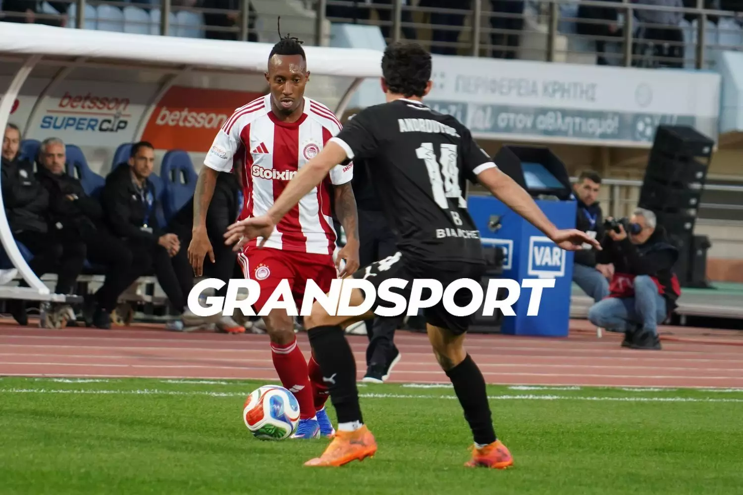 &Alpha;&nu;&alpha;&beta;ά&lambda;&lambda;&epsilon;&tau;&alpha;&iota; &tau;&omicron; &pi;&alpha;&iota;&chi;&nu;ί&delta;&iota; &tau;&omicron;&upsilon; &Omicron;&lambda;&upsilon;&mu;&pi;&iota;&alpha;&kappa;&omicron;ύ &mu;&epsilon; &tau;&omicron;&nu; &Alpha;&sigma;&tau;έ&rho;&alpha; AKTOR