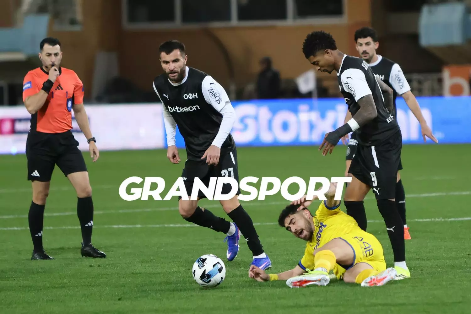 &Omicron;&Phi;&Eta;-&Pi;&alpha;&nu;&alpha;&iota;&tau;&omega;&lambda;&iota;&kappa;ό&sigmaf;: &Omicron; &Sigma;&alpha;&lambda;&sigma;έ&delta;&omicron; &kappa;ά&nu;&epsilon;&iota; &tau;&omicron; 1-0 (vid)