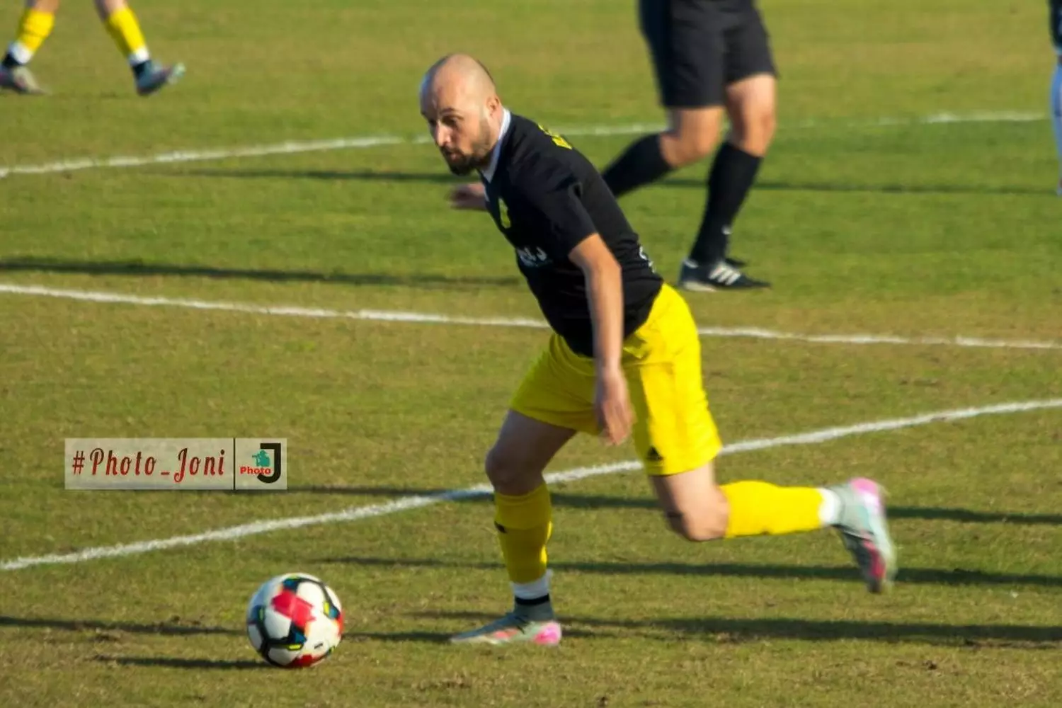 Έ&delta;&epsilon;&iota;&xi;&epsilon; &alpha;&pi;ό &tau;&alpha; &pi;&rho;ώ&tau;&alpha; &lambda;&epsilon;&pi;&tau;ά &gamma;&iota;&alpha;&tau;ί &alpha;&pi;&omicron;&kappa;&tau;ή&theta;&eta;&kappa;&epsilon; &omicron; &Mu;&iota;&chi;&epsilon;&lambda;&omicron;&upsilon;&delta;ά&kappa;&eta;&sigmaf;