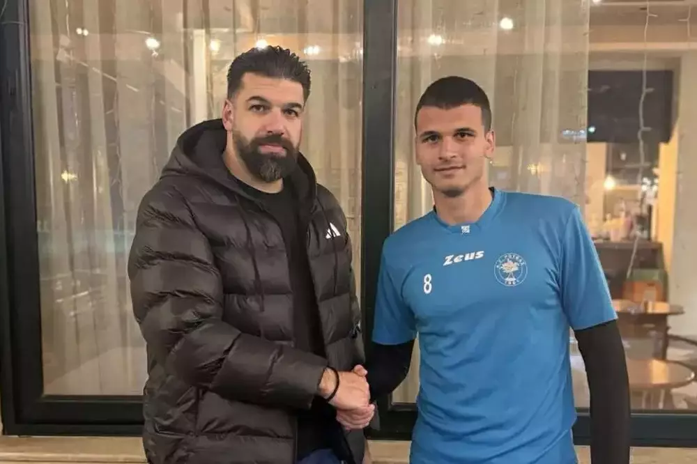 &Sigma;&tau;&omicron;&nu; &Rho;&omicron;ύ&beta;&alpha; &omicron; &Kappa;. &Mu;&eta;&lambda;&iota;&alpha;&rho;ά&kappa;&eta;&sigmaf;