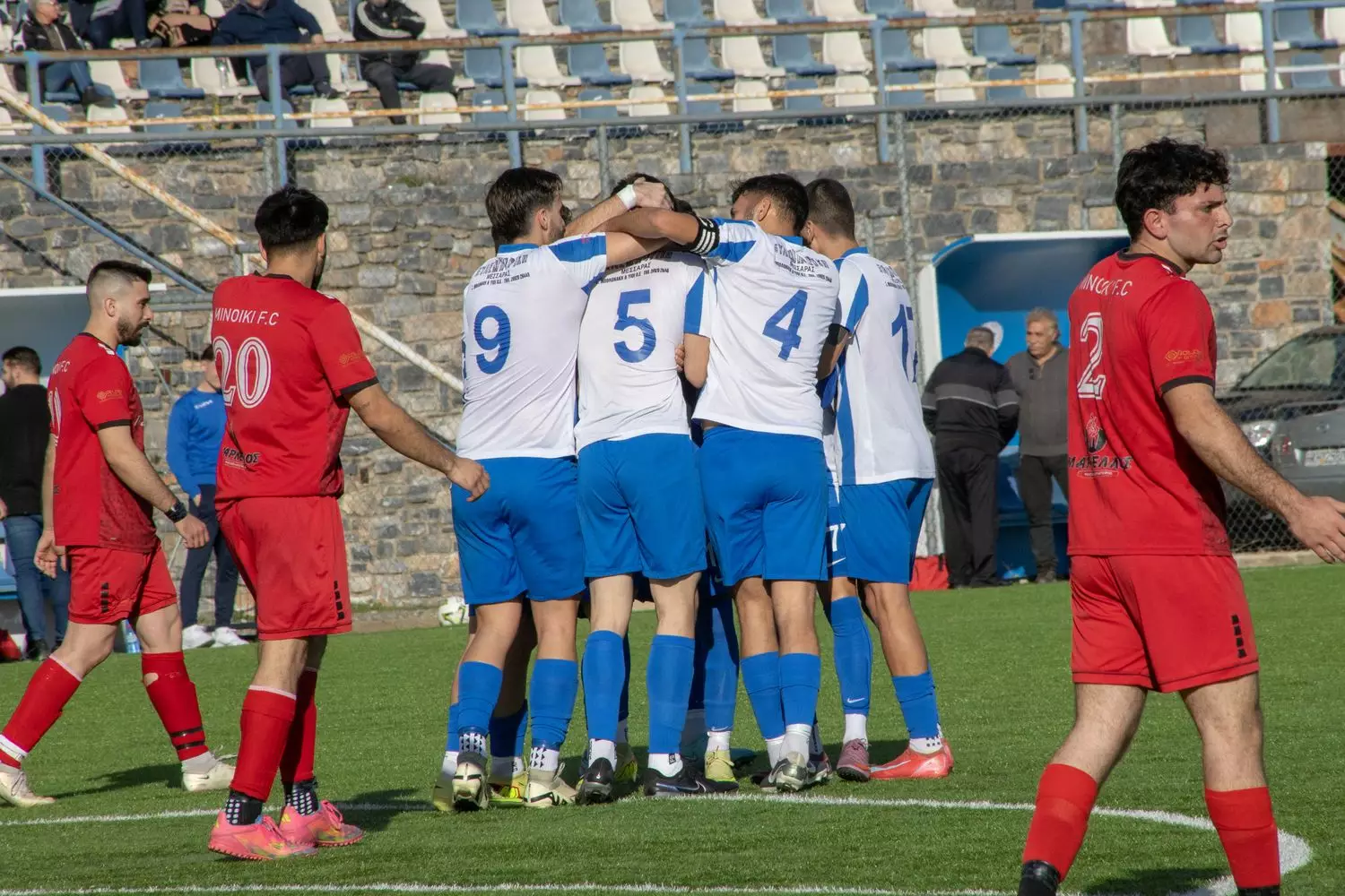 &Mu;&epsilon; &phi;ό&rho;&alpha; &gamma;&iota;&alpha; &Pi;&Alpha;&Nu;&Omicron;&Mu; &omicron; &Rho;&omicron;ύ&beta;&alpha;&sigmaf;