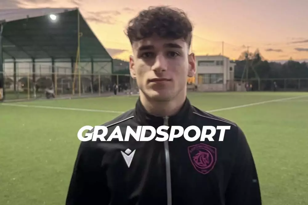 &Sigma;&tau;&omicron; Ά&lambda;&omicron;&gamma;&omicron; &Mu;&alpha;&lambda;&epsilon;&beta;&iota;&zeta;ί&omicron;&upsilon; &omicron; &Alpha;. &Sigma;&alpha;&rho;ά&nu;&tau;&omicron;&sigmaf;