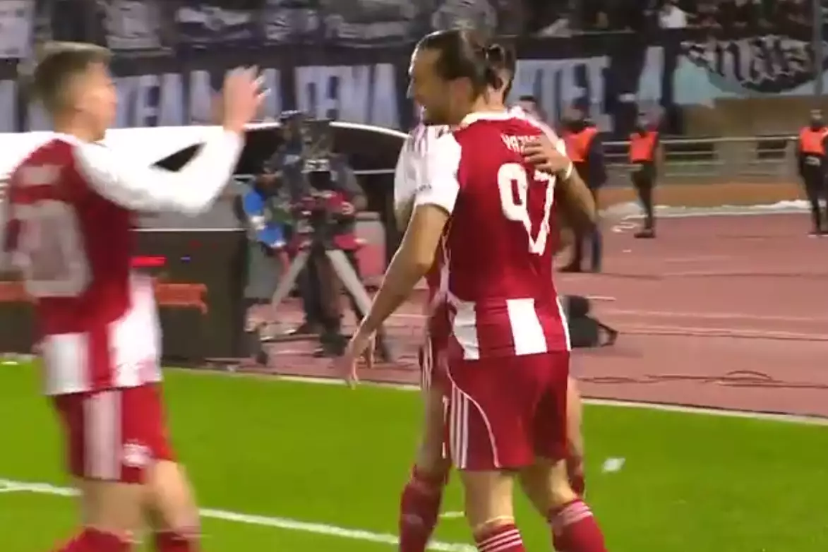 &Tau;&omicron; 3-0 &mu;&epsilon; &tau;&omicron;&nu; &Gamma;&iota;&alpha;&zeta;ί&tau;&sigma;&iota; (vid)