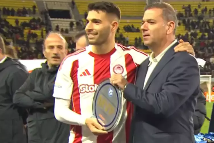 &Omicron; &Kappa;&alpha;&lambda;&omicron;&gamma;&epsilon;&rho;ό&pi;&omicron;&upsilon;&lambda;&omicron;&sigmaf; MVP &tau;&omicron;&upsilon; &Omicron;&lambda;&upsilon;&mu;&pi;&iota;&alpha;&kappa;ό&sigmaf;-&Omicron;&Phi;&Eta;