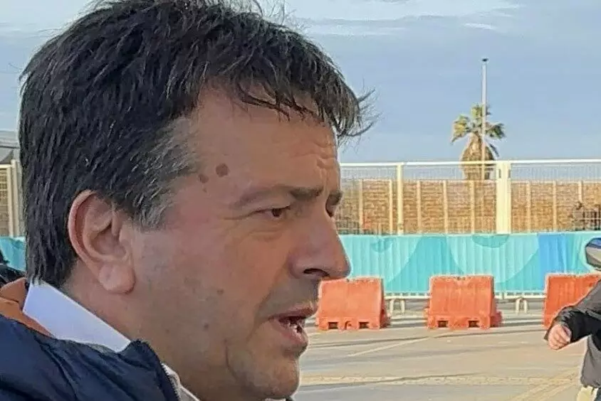 &Nu;. &Sigma;&upsilon;&rho;&iota;&gamma;&omega;&nu;ά&kappa;&eta;&sigmaf;: &laquo;&Eta; &pi;&epsilon;&rho;&iota;&phi;έ&rho;&epsilon;&iota;&alpha; &Kappa;&rho;ή&tau;&eta;&sigmaf; &epsilon;ί&nu;&alpha;&iota; &pi;ά&nu;&tau;&alpha; &kappa;&omicron;&nu;&tau;ά &sigma;&epsilon; &tau;έ&tau;&omicron;&iota;&alpha; &gamma;&epsilon;&gamma;&omicron;&nu;ό&tau;&alpha;&raquo;