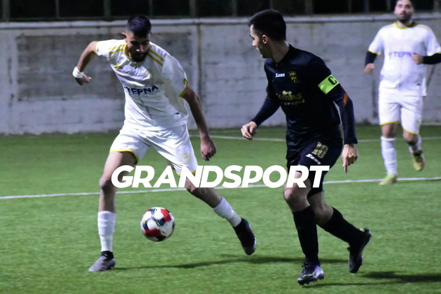 &Alpha;2 &Epsilon;&Pi;&Sigma;&Eta;: &Mu;&epsilon;&gamma;ά&lambda;&alpha; &delta;&iota;&pi;&lambda;ά &mu;&epsilon; &laquo;ά&rho;&omega;&mu;&alpha;&raquo; &alpha;&nu;ό&delta;&omicron;&upsilon; &gamma;&iota;&alpha; &Mu;&omicron;ί&rho;&epsilon;&sigmaf; &kappa;&alpha;&iota; &Omicron;&Phi;&Alpha;