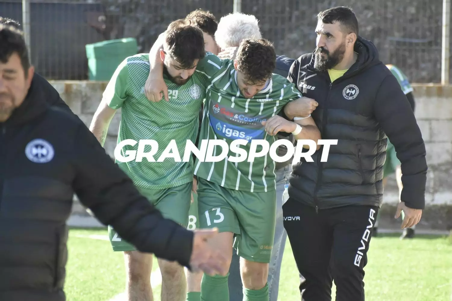 &Nu;έ&omicron; &pi;&rho;ό&beta;&lambda;&eta;&mu;&alpha; &sigma;&tau;&eta;&nu; &Alpha;&gamma;ί&alpha; &Beta;&alpha;&rho;&beta;ά&rho;&alpha;: &Phi;ό&beta;&omicron;&iota; &gamma;&iota;&alpha; &zeta;&eta;&mu;ί&alpha; &sigma;&tau;&omicron;&nu; &Alpha;. &Alpha;&nu;&delta;&rho;&iota;&kappa;ά&kappa;&eta;