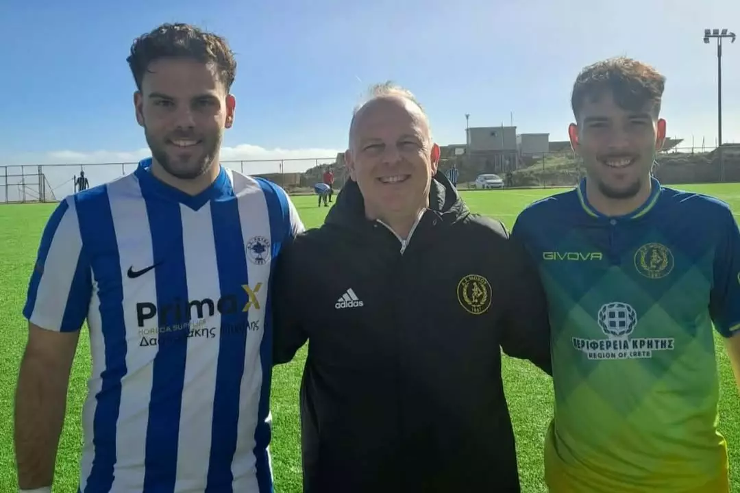 &Omicron;&iota;&kappa;&omicron;&gamma;&epsilon;&nu;&epsilon;&iota;&alpha;&kappa;ή&hellip; &kappa;ό&nu;&tau;&rho;&alpha; &sigma;&tau;&eta; &Gamma;έ&rho;&gamma;&epsilon;&rho;&eta;: &Omicron; &Alpha;&sigma;&tau;&rho;&iota;&nu;ό&sigmaf; &Mu;&alpha;&upsilon;&rho;&omicron;&gamma;&iota;&alpha;&nu;&nu;ά&kappa;&eta;&sigmaf; &laquo;&nu;ί&kappa;&eta;&sigma;&epsilon;&raquo; &pi;&alpha;&tau;έ&rho;&alpha; &kappa;&alpha;&iota; &alpha;&delta;&epsilon;&rho;&phi;ό!