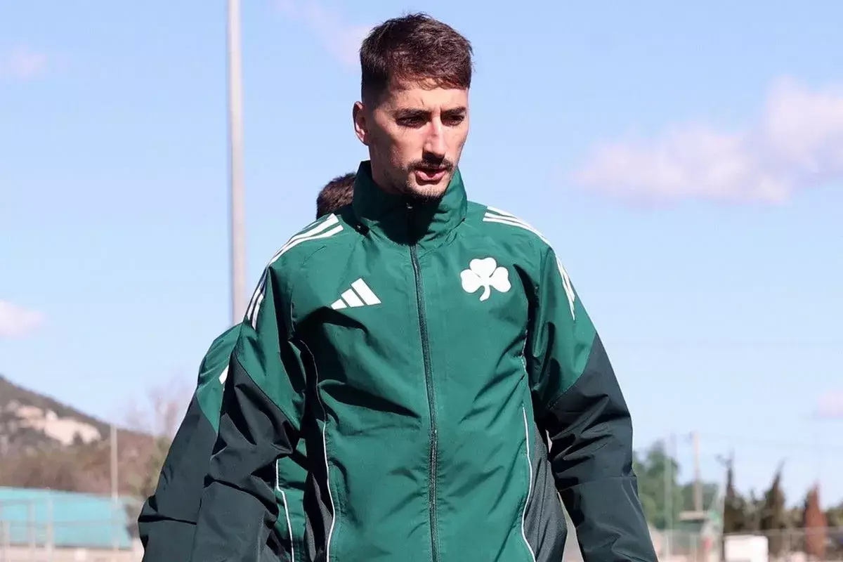 &Mu;&pi;ή&kappa;&epsilon; &omicron; &Tau;&zeta;&omicron;ύ&rho;&iota;&sigma;&iota;&tau;&sigmaf; &epsilon;&nu;ό&psi;&epsilon;&iota; &Pi;&lambda;&zeta;&epsilon;&nu; &kappa;&alpha;&iota; &Omicron;&Phi;&Eta;