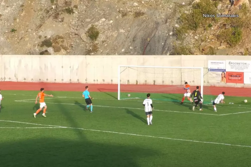 &Eta; &phi;ά&sigma;&eta; &pi;&omicron;&upsilon; ά&nu;&alpha;&psi;&epsilon;&hellip; &phi;&omega;&tau;&iota;έ&sigmaf; &sigma;&tau;&omicron; &Alpha;&epsilon;&tau;ό&sigmaf; &Alpha;&nu;&omega;&gamma;&epsilon;ί&omega;&nu; &ndash; &Alpha;&lambda;&mu;&upsilon;&rho;ό&sigmaf; (vid)