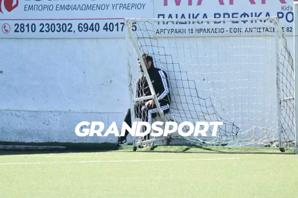 &Sigma;&tau;&omicron; &Alpha;&tau;&sigma;&alpha;&lambda;έ&nu;&iota;&omicron; &omicron; &Mu;. &Sigma;&upsilon;&kappa;&iota;&omega;&tau;ά&kappa;&eta;&sigmaf; &gamma;&iota;&alpha; &tau;&omicron;&nu; &tau;&epsilon;&lambda;&iota;&kappa;ό &Kappa;&rho;ή&tau;&eta;&sigmaf; &tau;&omicron;&upsilon; &Sigma;&chi;&omicron;&lambda;&iota;&kappa;&omicron;ύ &Pi;&rho;&omega;&tau;&alpha;&theta;&lambda;ή&mu;&alpha;&tau;&omicron;&sigmaf;