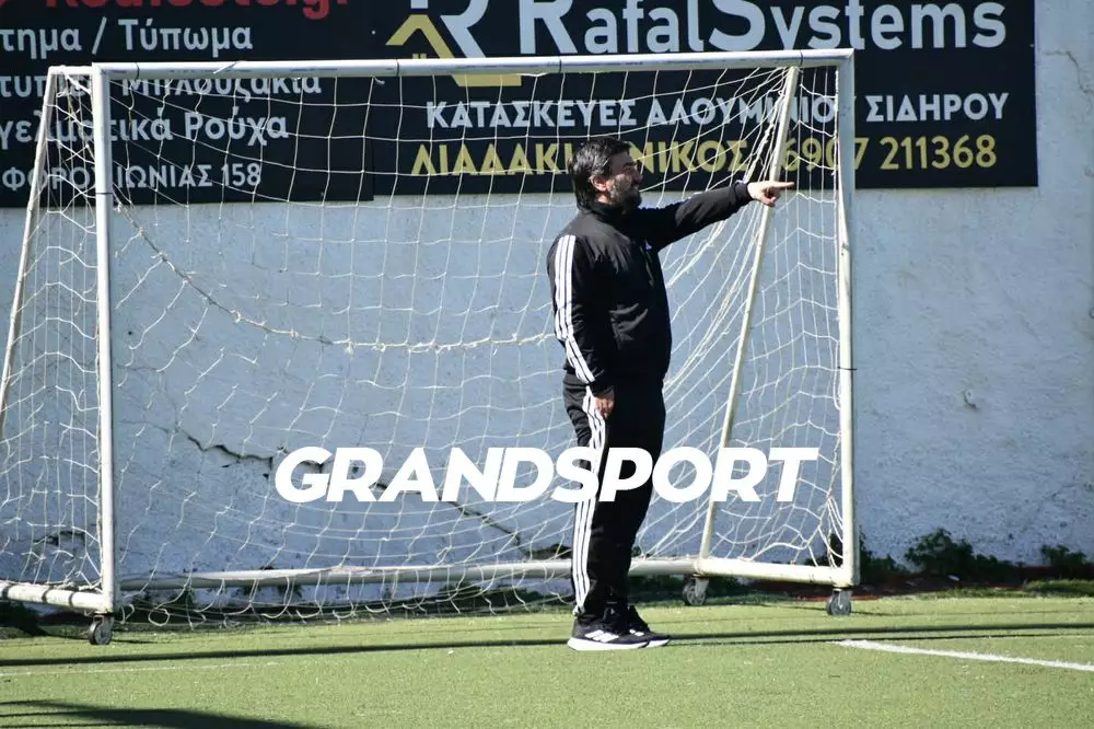 &Sigma;&tau;&omicron; &Alpha;&tau;&sigma;&alpha;&lambda;έ&nu;&iota;&omicron; &omicron; &Mu;. &Sigma;&upsilon;&kappa;&iota;&omega;&tau;ά&kappa;&eta;&sigmaf; &gamma;&iota;&alpha; &tau;&omicron;&nu; &tau;&epsilon;&lambda;&iota;&kappa;ό &Kappa;&rho;ή&tau;&eta;&sigmaf; &tau;&omicron;&upsilon; &Sigma;&chi;&omicron;&lambda;&iota;&kappa;&omicron;ύ &Pi;&rho;&omega;&tau;&alpha;&theta;&lambda;ή&mu;&alpha;&tau;&omicron;&sigmaf;