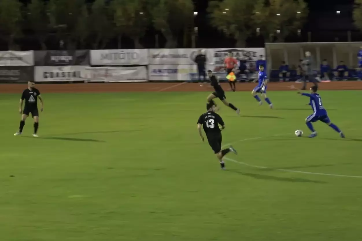 &Gamma;&kappa;&omicron;&lambda;&hellip; &Tau;&zeta;&iota;&omicron;&beta;ά&nu;&iota; &alpha;&pi;ό &tau;&omicron;&nu; &Rho;&iota;&mu;&pi;έ&iota;&rho;&omicron; &sigma;&tau;&omicron; &nu;&tau;έ&rho;&mu;&pi;&iota; &tau;&eta;&sigmaf; &Epsilon;&Pi;&Sigma; &Lambda;&alpha;&sigma;&iota;&theta;ί&omicron;&upsilon;! (vid)