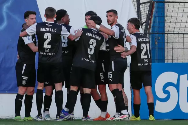 &Kappa;&eta;&phi;&iota;&sigma;&iota;ά-&Omicron;&Phi;&Eta;: &Omicron; &Alpha;&theta;&alpha;&nu;&alpha;&sigma;ί&omicron;&upsilon; &sigma;&epsilon;&rho;&beta;ί&rho;&epsilon;&iota; &kappa;&alpha;&iota; &omicron; &Phi;&omicron;ύ&nu;&tau;&alpha;&sigmaf; &kappa;ά&nu;&epsilon;&iota; &tau;&omicron; 0-2 (vid)