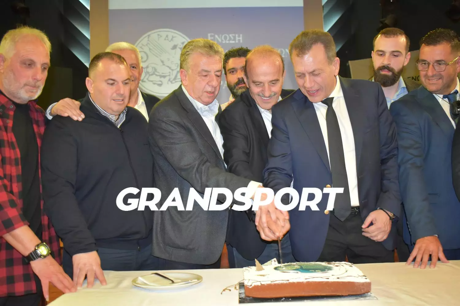 &Mu;&epsilon; &lambda;&alpha;&mu;&pi;&rho;ό&tau;&eta;&tau;&alpha; έ&kappa;&omicron;&psi;&epsilon; &tau;&eta;&nu; &pi;ί&tau;&alpha; &tau;&eta;&sigmaf; &gamma;&iota;&alpha; &tau;&omicron; 2026 &eta; &Epsilon;&Pi;&Sigma; &Eta;&rho;&alpha;&kappa;&lambda;&epsilon;ί&omicron;&upsilon;