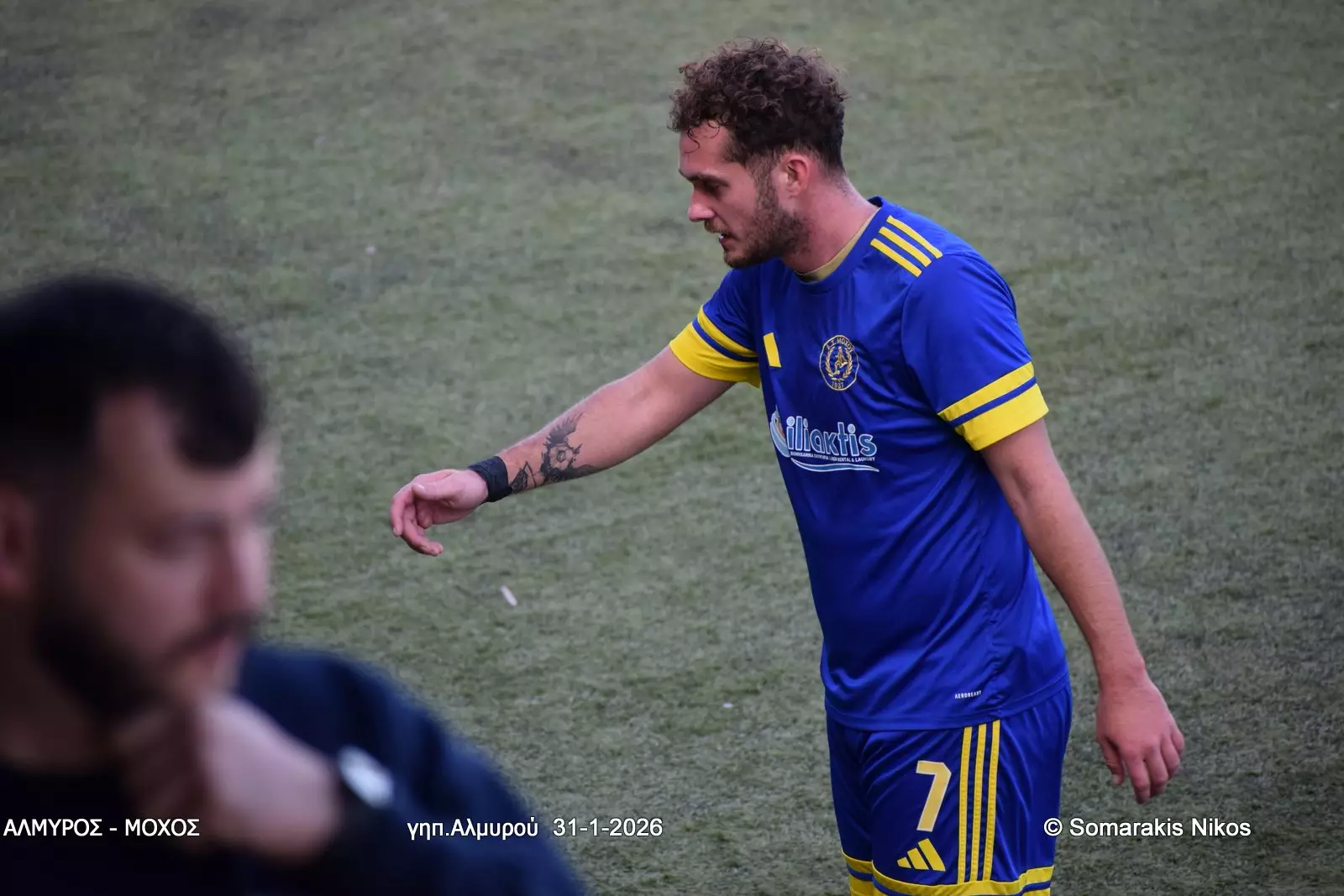 &Kappa;&omicron;&mu;&beta;&iota;&kappa;ό&sigmaf; &omicron; &Sigma;&alpha;&mu;&pi;&rho;&omicron;&beta;&alpha;&lambda;ά&kappa;&eta;&sigmaf; &sigma;&tau;&alpha; &pi;&rho;ώ&tau;&alpha; &tau;&omicron;&upsilon; &mu;&alpha;&tau;&sigmaf; &mu;&epsilon; &tau;&omicron;&nu; &Mu;&omicron;&chi;ό