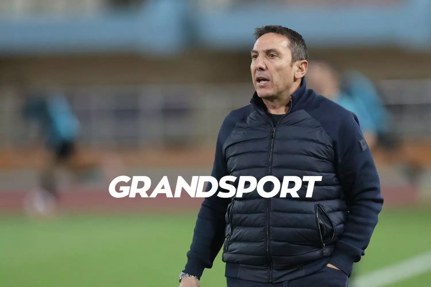 &Nu;. &Pi;&alpha;&pi;&alpha;&delta;ό&pi;&omicron;&upsilon;&lambda;&omicron;&sigmaf;: &laquo;Ά&sigma;&chi;&eta;&mu;&omicron; &alpha;&pi;&omicron;&tau;έ&lambda;&epsilon;&sigma;&mu;&alpha;, &alpha;&pi;&omicron; &tau;&omicron; &pi;&omicron;&upsilon;&theta;&epsilon;&nu;ά &pi;ί&sigma;&omega; &sigma;&tau;&omicron; &sigma;&kappa;&omicron;&rho;&raquo;